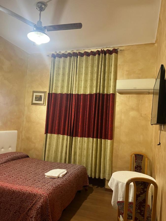 Roma Guest House Eksteriør billede