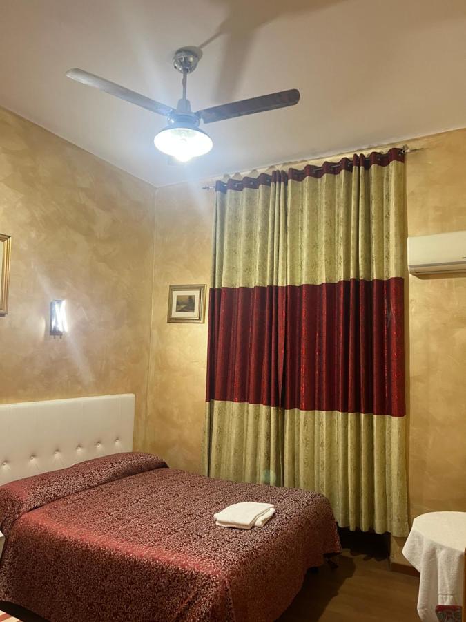 Roma Guest House Eksteriør billede
