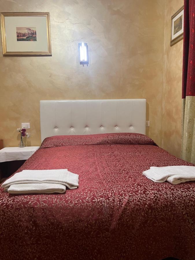 Roma Guest House Eksteriør billede