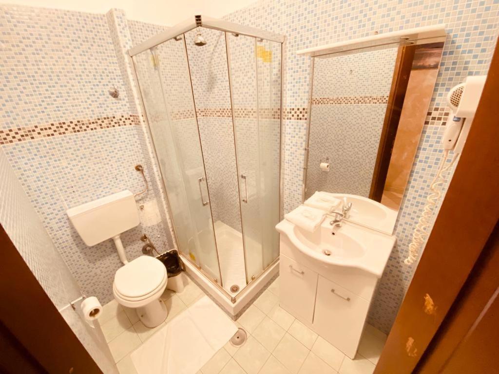 Roma Guest House Eksteriør billede